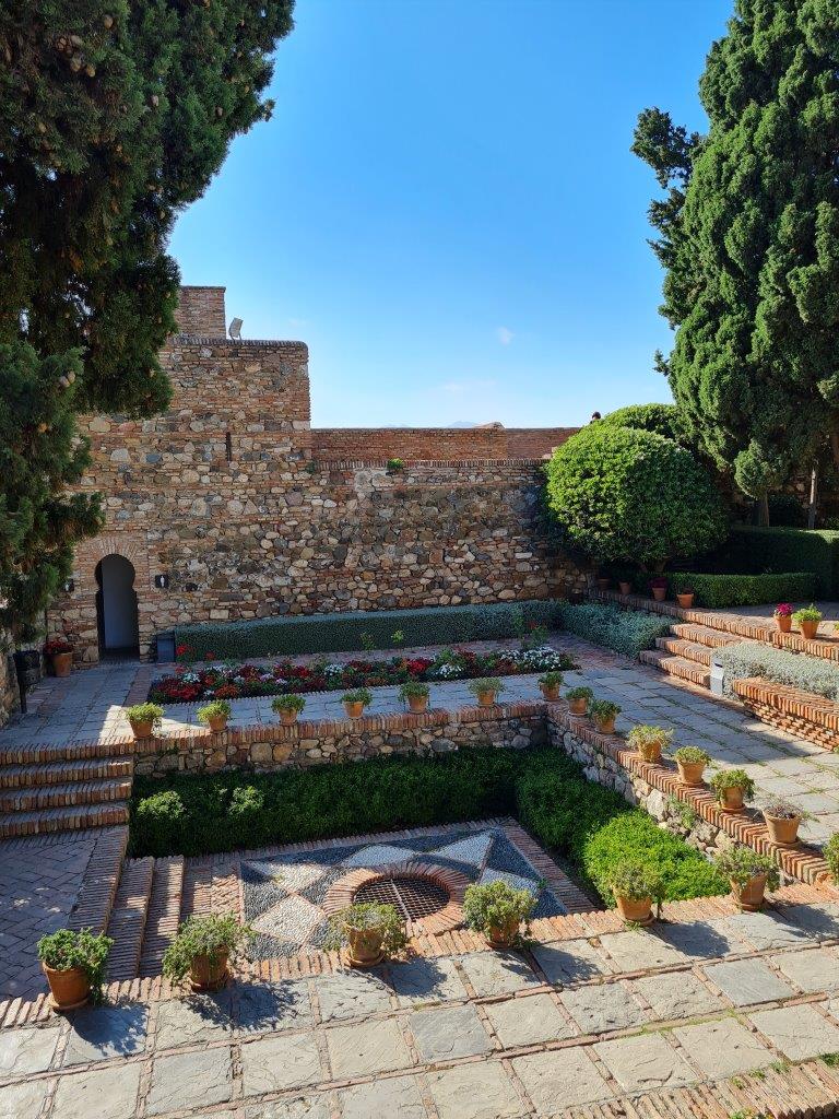 De tuinen van het Alcazaba tijdens een vakantie in Malaga