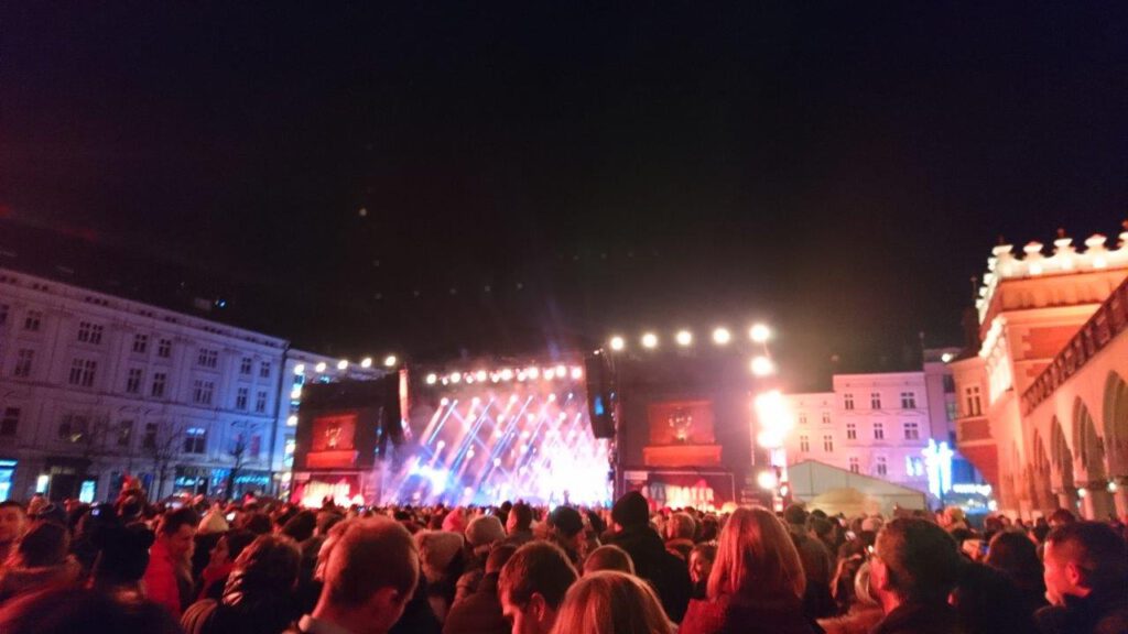 Muziekshow en festival tijdens Oud & Nieuw in Krakau Polen