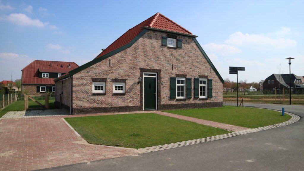 Vrijstaande 8-persoons bungalow bij De Leistert in Limburg