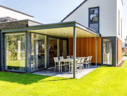 8-persoons vakantiewoning bij bungalowpark in Limburg De Leistert