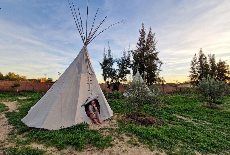 Spaanse tipi in een ecovillage in Andalusië