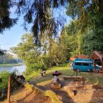 Campings en camperplaatsen in de Baltische landen Jaunzagari in Letland aan de Gauja rivier