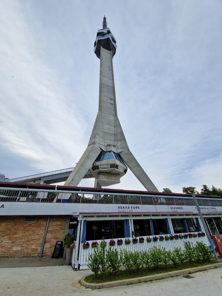 Mount Avala televisietoren en monument in Servië