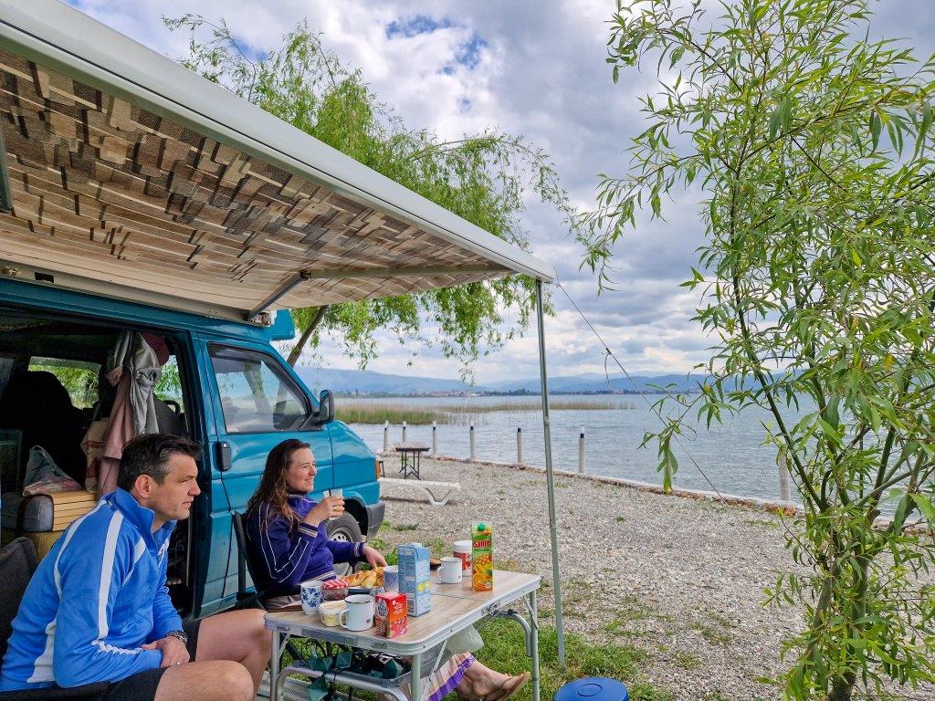 camping Rino aan het meer van Ohrid in Macedonië