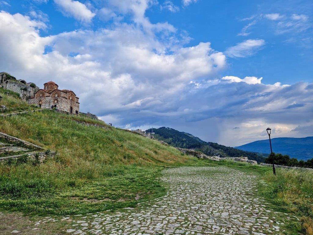 Doen in Albanië, Berat Castle bezoeken