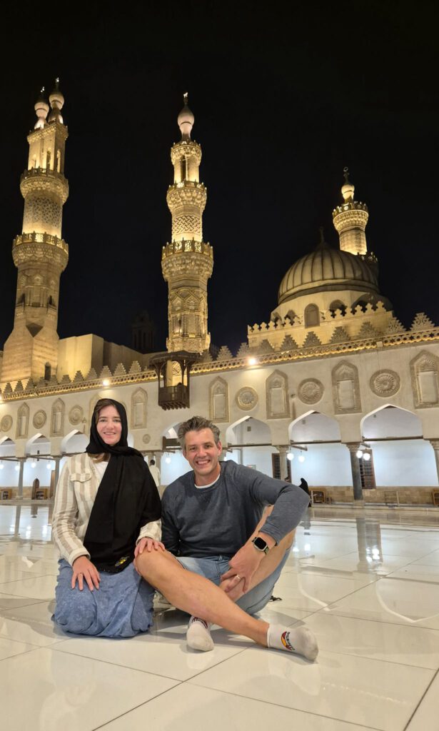 Al-Azhar moskee in de oude islamitische wijk in Caïro
