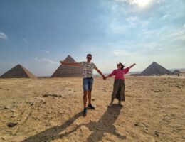 De piramides van Gizeh tijdens een rondreis in Egypte